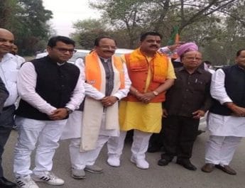 उत्तराखंड में नामांकन दाखिल करने का अंतिम दिन, इन दिग्गजों ने भरा पत्र 4 Hello Uttarakhand News »