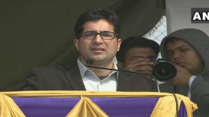 पूर्व IAS अधिकारी शाह फैसल ने बनाई राजनीतिक पार्टी, शेहला रशीद भी हुईं शामिल 1 Hello Uttarakhand News »