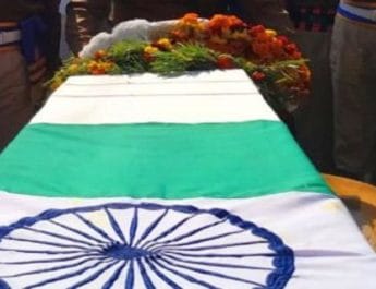 देवभूमि का लाल जम्मू में शहीद, डामटा बस हादसे में हुई थी बहू की मौत 6 Hello Uttarakhand News »