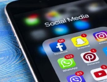 लोकसभा चुनाव: सोशल मीडिया पर पोस्ट करने से पहले हो जाएं सावधान, नहीं तो जाना पड़ सकता जेल 4 Hello Uttarakhand News »