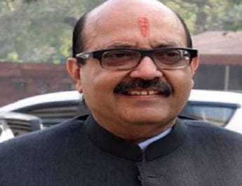 बिगड़े बोल: 100 हिजड़ों की फौज एक मर्द का मुकाबला नहीं कर सकती: अमर सिंह 3 Hello Uttarakhand News »