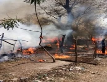 उत्तराखंड: झोपडियों में लगी भीषण आग, 10 दिन के मासूम की दर्दनाक मौत 4 Hello Uttarakhand News &raquo;