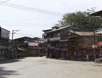 जम्मू-कश्मीर: अलगाववादियों ने चुनाव के प्रथम चरण के खिलाफ हड़ताल का किया आह्वान 2 Hello Uttarakhand News &raquo;