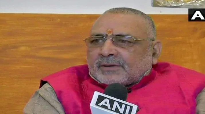 आजम खान के बजरंगअली बयान पर गिरिराज की धमकी, रामपुर आकर बताएंगे क्या हैं बजरंगबली 1 Hello Uttarakhand News »