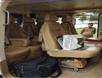 फ्लाइंग टीम ने खंगाला गृह मंत्री राजनाथ सिंह का हेलीकॉप्टर 2 Hello Uttarakhand News »