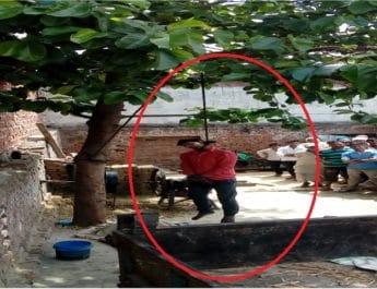 घर के आंगन में पेड़ से लटका मिला युवक का शव, जांच में जुटी पुलिस 4 Hello Uttarakhand News »