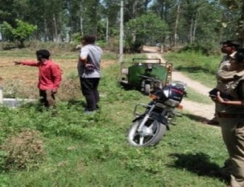 उत्तराखंड: जंगल में मिली 6 वर्षीय मासूम की लाश, रेप के बाद हत्या की आशंका, चौकीदार गिरफ्तार 4 Hello Uttarakhand News »