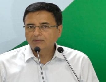 23 मई को पेट्रोल-डीजल की कीमतों में 5 से 10 रुपये की बढ़ोतरी की तैयारी: कांग्रेस 3 Hello Uttarakhand News »