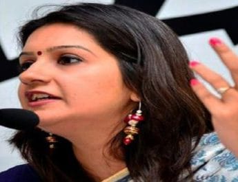 प्रियंका चतुर्वेदी ने कांग्रेस पार्टी से दिया इस्तीफा, शिवसेना कर सकती ज्‍वाइन 2 Hello Uttarakhand News »