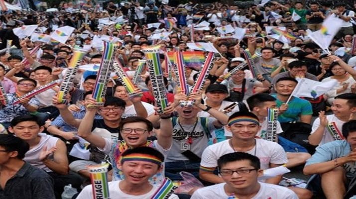 सम‍लैंगिक विवाह को कानूनी मान्‍यता देने वाला एशिया का पहला देश बना ताइवान 1 Hello Uttarakhand News »