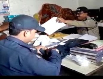 सीपीयू से मारपीट, पार्षद पति समेत 3 गिरफ्तार 3 Hello Uttarakhand News »