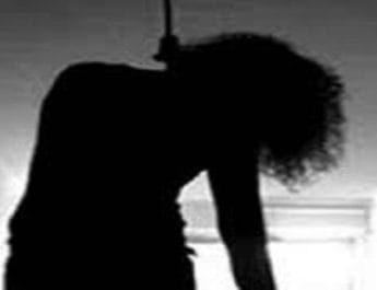 देहरादून: महिला ने फांसी लगा की आत्महत्या, 4 साल पहले हुई थी शादी 4 Hello Uttarakhand News »