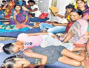 चमकी से बच्चों की मौत का सिलसिला जारी, अब तक 144 मासूमों ने तोड़ा दम 2 Hello Uttarakhand News »