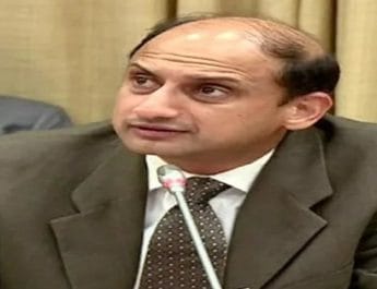 RBI को दूसरा झटका, कार्यकाल पूरा होने से पहले ही डिप्टी गवर्नर विरल आचार्य ने दिया इस्तीफा 2 Hello Uttarakhand News »