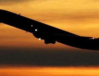 अमेरिका-ईरान के तनाव के बीच भारत ने ईरानी क्षेत्र से उड़ान रोकी 8 Hello Uttarakhand News »