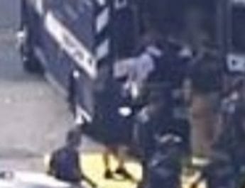 अमेरिका: वर्जीनिया बीच में अंधाधुंध गोलीबारी , 11 लोगों की मौत,6 गम्भीर 2 Hello Uttarakhand News »