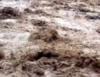 बादल फटने और आकाशीय बिजली गिरने से अल्मोड़ा में भारी तबाही, अलर्ट जारी 3 Hello Uttarakhand News »