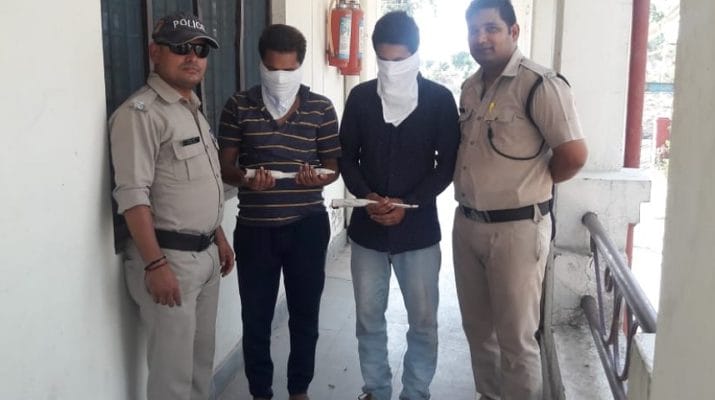 देहरादून: लूट की साजिश कर रहे दो बदमाश गिरफ्तार 1 Hello Uttarakhand News »