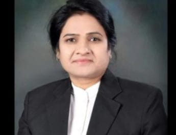 बार काउंसिल अध्यक्ष दरवेश यादव की भरी कचहरी में गोली मारकर हत्या 2 Hello Uttarakhand News »