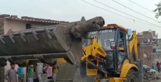 नगर निगम ने चलाया अतिक्रमण के खिलाफ अभियान , लोगों ने लगाया भेदभाव का आरोप 1 Hello Uttarakhand News »