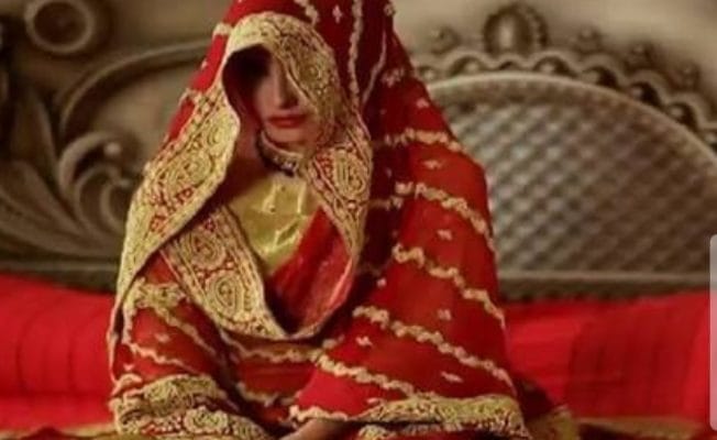 उत्तराखंड: दहेज की भेंट चढ़ी एक और परिवार की खुशियां, परिजनों का बुरा हाल 1 उत्तराखंड: दहेज की भेंट चढ़ी एक और परिवार की खुशियां, परिजनों का बुरा हाल 1 Hello Uttarakhand News »