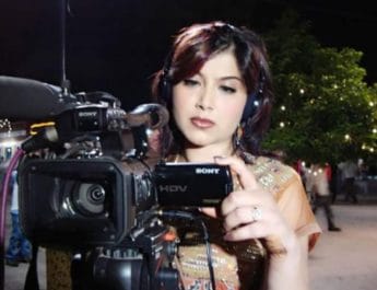 बदमाश बेख़ौफ, महिला पत्रकार पर ताबातोड़ फायरिंग, घायल 4 Hello Uttarakhand News »