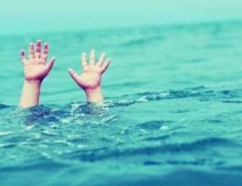 उत्तराखंड: वाटर पार्क के स्विमिंग पूल में डूबा आठ साल का मासूम, ट्यूबवेल में मिला शव 2 Hello Uttarakhand News »