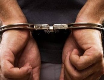 देहरादून में मेडिकल छात्र पर दोस्त ने किया एसिड अटैक, गिरफ्तार 2 Hello Uttarakhand News »