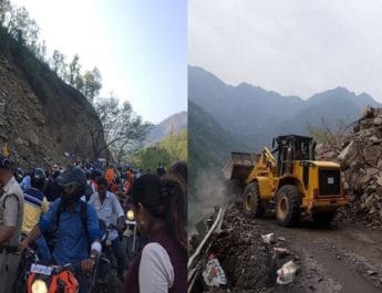 बदरीनाथ हाईवे पर मलबा आने से 25 किमी तक घंटों जाम में फंसे रहे हजारों यात्री, कड़ी मशक्कत के बाद आवागमन सुचारू 4 Hello Uttarakhand News »