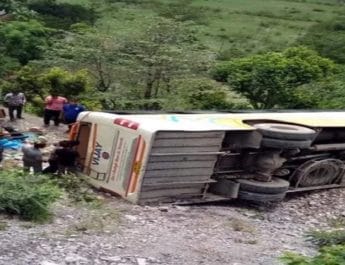 बड़ी खबरः खाई में गिरी बस, तीन की मौत, 15 घायल, रेस्क्यू जारी 4 Hello Uttarakhand News »