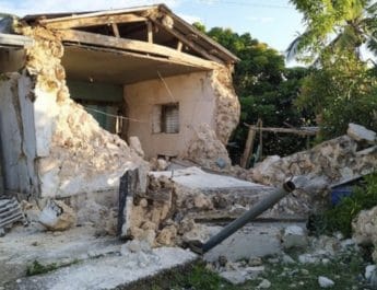 24 घन्टे में भूकम्प के तीन बड़े झटकों से दहला ये देश, आठ की मौत कई घायल 3 Hello Uttarakhand News »