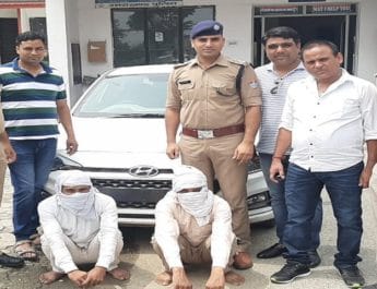 देहरादून पुलिस की बड़ी कामयाबी, हुंडई शोरूम से कार चोरी करने वाले दो शातिर चोर गिरफ्तार 2 Hello Uttarakhand News »