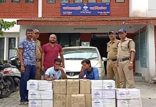 कांवड़ क्षेत्र से 15 पेटी शराब के साथ दो शातिर तस्कर गिरफ्तार 1 Hello Uttarakhand News »