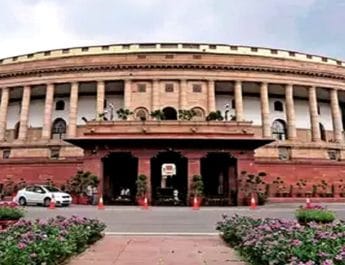 लोकसभा में सरकार ने बताया- घाटे के चलते बंद हुई देश की पांच विमानन कंपनियां 4 Hello Uttarakhand News »