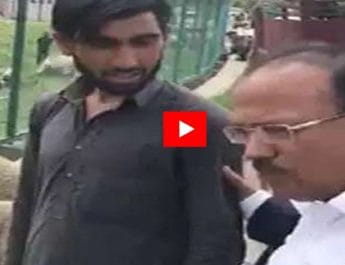 बकरीद पर फिर जम्मू-कश्मीर की गली-गली घूमे NSA अजीत डोभाल 4 Hello Uttarakhand News »