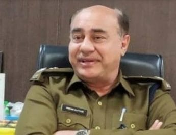 डिप्टी कमिश्नर ऑफ पुलिस ने सर्विस रिवाल्वर से खुद को मारी गोली, मौत 2 Hello Uttarakhand News »