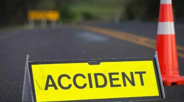 Accident: राह चलती महिला को कैंप रोड सेलाकुई पर एक कंटेनर ने मारी टक्कर, इलाज के दौरान महिला की हुई मौत, चालक फरार 1 Hello Uttarakhand News »