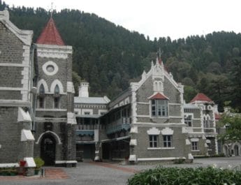 हाईकोर्ट ने की पूर्व मुख्यमंत्रियों की याचिका खारिज, जमा कराना होगा किराया 3 Hello Uttarakhand News »