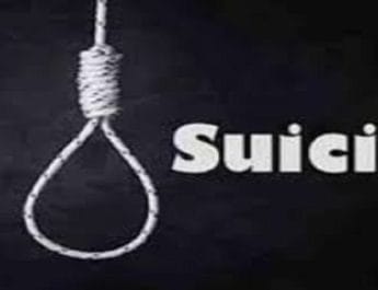 सैमसंग कंपनी के मैनेजर ने की आत्महत्या, पत्नी ने काटी अपनी नस 3 Hello Uttarakhand News »