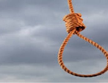 देहरादून में पेड़ पर लटका मिला महिला का शव, मचा हड़कंप 4 Hello Uttarakhand News »