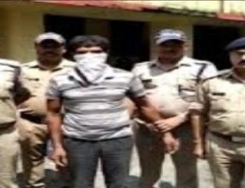 चाचा ने की नाबालिग भतीजी की निर्मम हत्या, गिरफ्तार 4 Hello Uttarakhand News »