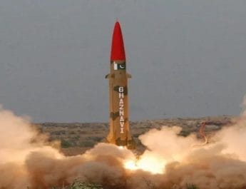 भारत से तनाव के बीच पकिस्तान ने किया बैलिस्टिक मिसाइल 'गजनवी' का परीक्षण 3 Hello Uttarakhand News »