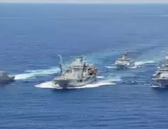 अरब सागर में पाकिस्तान नौसैनिक अभ्यास पर भारत सतर्क, युद्धपोत, पनडुब्बियां, युद्धक विमान तैनात 3 Hello Uttarakhand News »