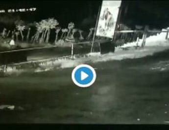 चलती गाड़ी से गिरी एक साल की बच्ची, माता-पिता बेखबर; देखें वीडियो.. 4 Hello Uttarakhand News »