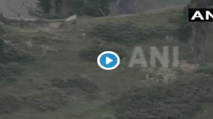 भारतीय जवानों ने मार गिराए पाकिस्तान के सैनिक, सफेद झंडा लहराकर ले गए शव 1 Hello Uttarakhand News »