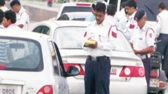 डीएल-आरसी नहीं दिखाने पर तत्काल चालान नहीं काट सकती ट्रैफिक पुलिस 1 Hello Uttarakhand News »