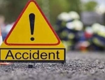 गहरी खाई में गिरा वाहन, महिला सहित तीन लोगों की दर्दनाक मौत, मची चीख पुकार 4 Hello Uttarakhand News »