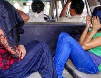 स्पा की आड़ में हाई फाई सिस्टम से चल रहा था सेक्स रैकेट, बटन से खुलता था तहखाना 2 Hello Uttarakhand News »