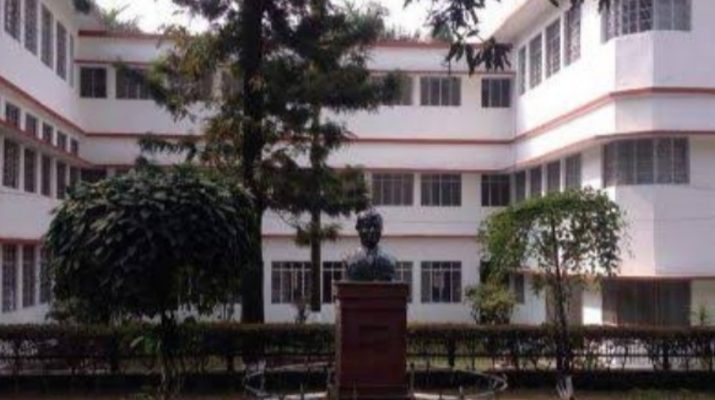 देहरादून के तीन बड़े स्कूलों को शिक्षा विभाग ने जारी किया नोटिस, जानिए पूरा मामला 1 Hello Uttarakhand News »