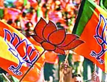 देहरादून: पंचायत चुनाव लड़ रहे बागी प्रत्याशियों के खिलाफ चला भाजपा का डंडा 3 Hello Uttarakhand News »